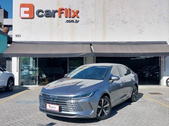 BYD KING 1.5 DM-I PHEV GL AUTOMÁTICO BYD KING 1.5 DM-I PHEV GL AUTOMÁTICO